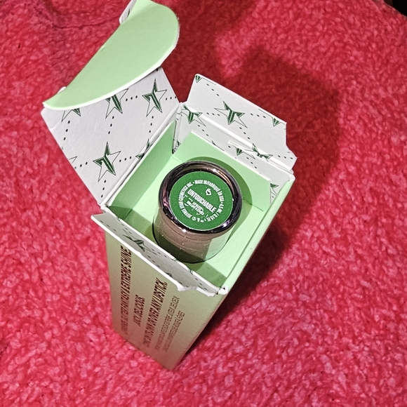 Jeffree Star UNTOUCHABLE Gloss - Picture 4 of 9